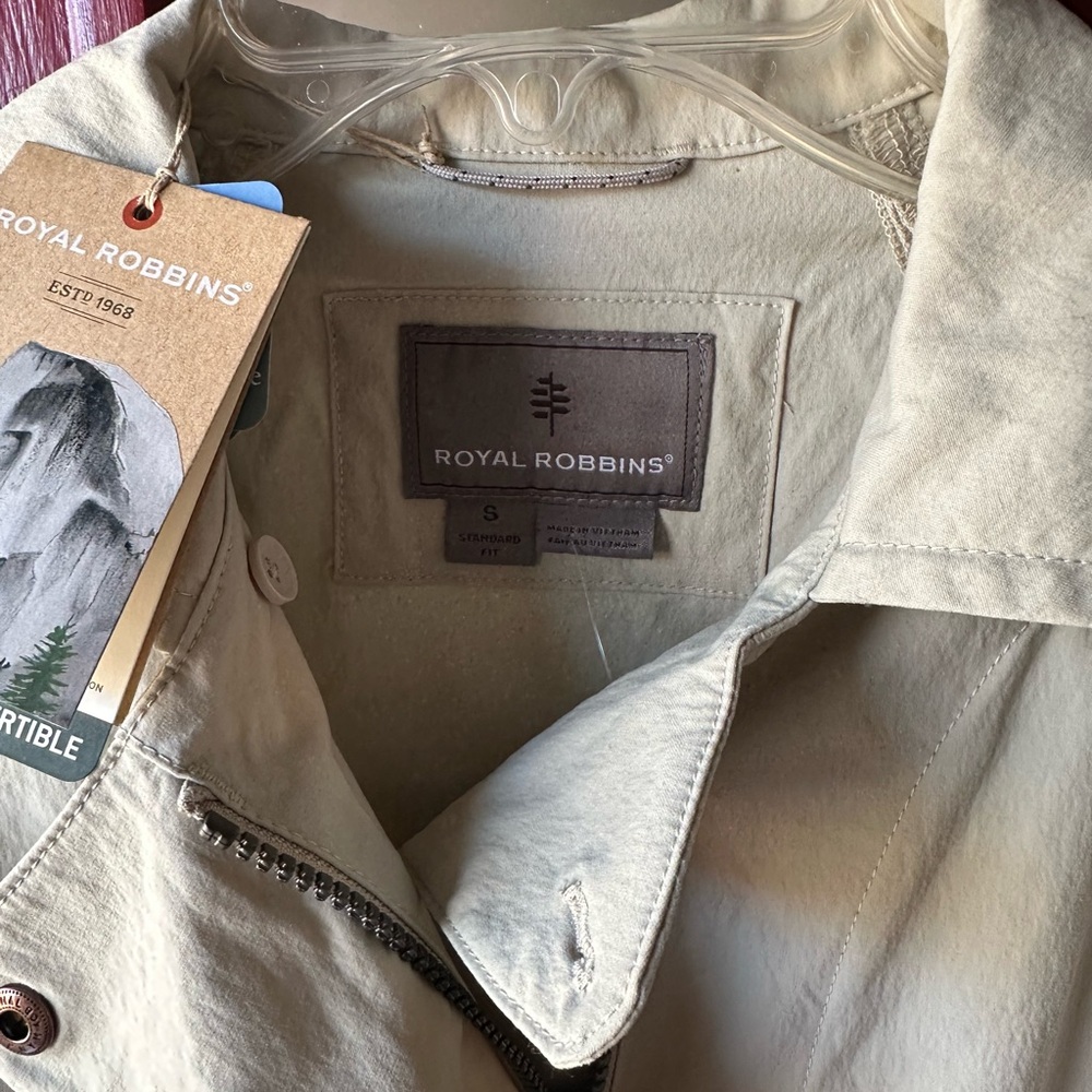 Royal Robbins Light Tan Safari Utility Jacket - Picture 3 of 16